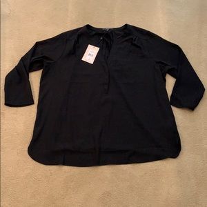 NYDJ NWT 3/4 perfect blouse in black